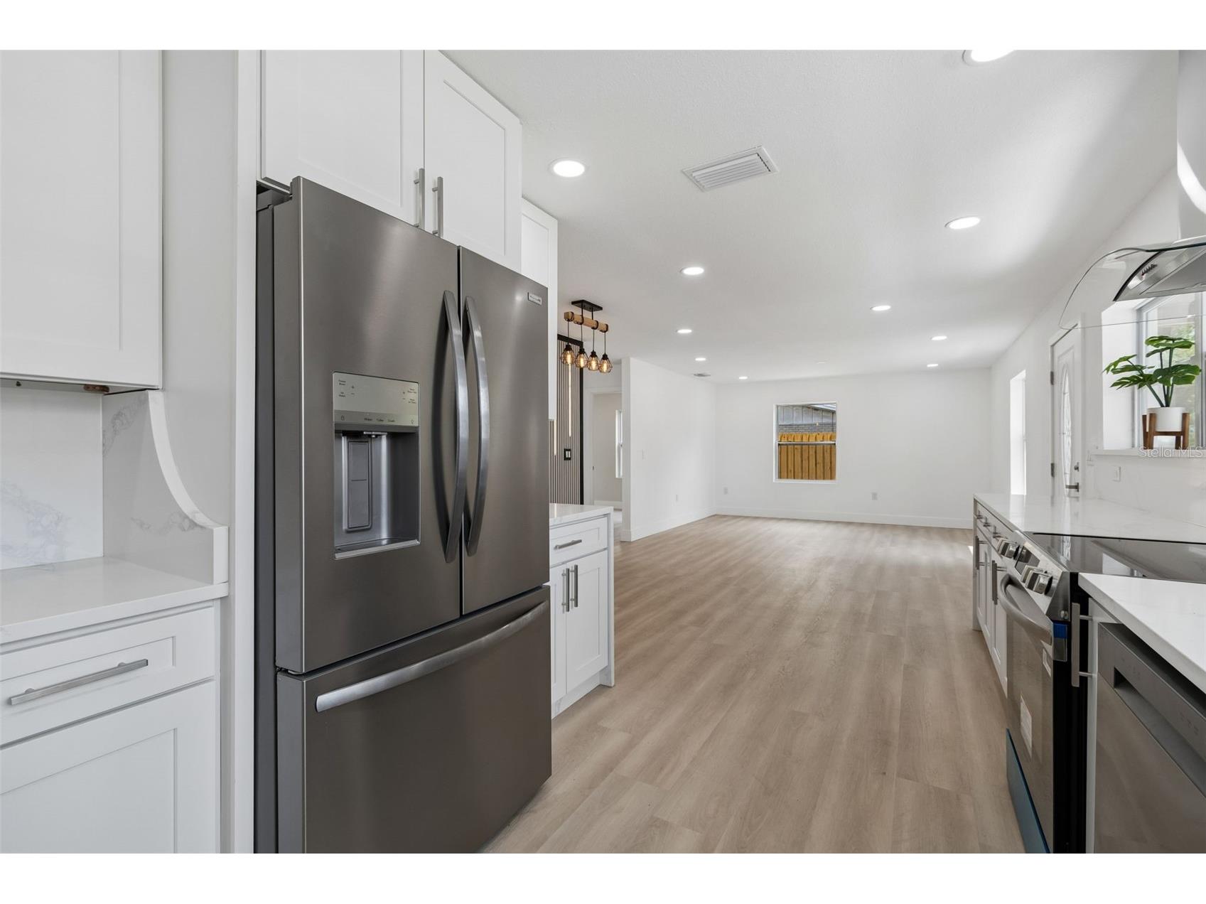 11006 N 61st Street Tampa FL 33617 TB8509089 image22