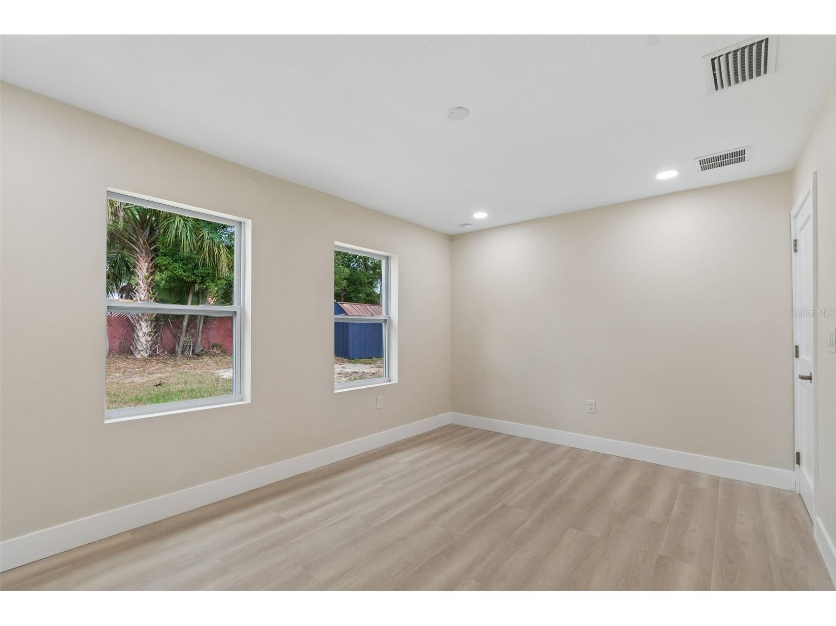 11006 N 61st Street Tampa FL 33617 TB8509089 image35