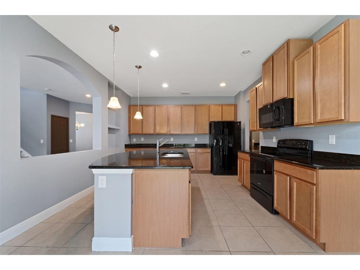 11006 Tahiti Isle Lane Tampa FL 33647 TB8415666 image10