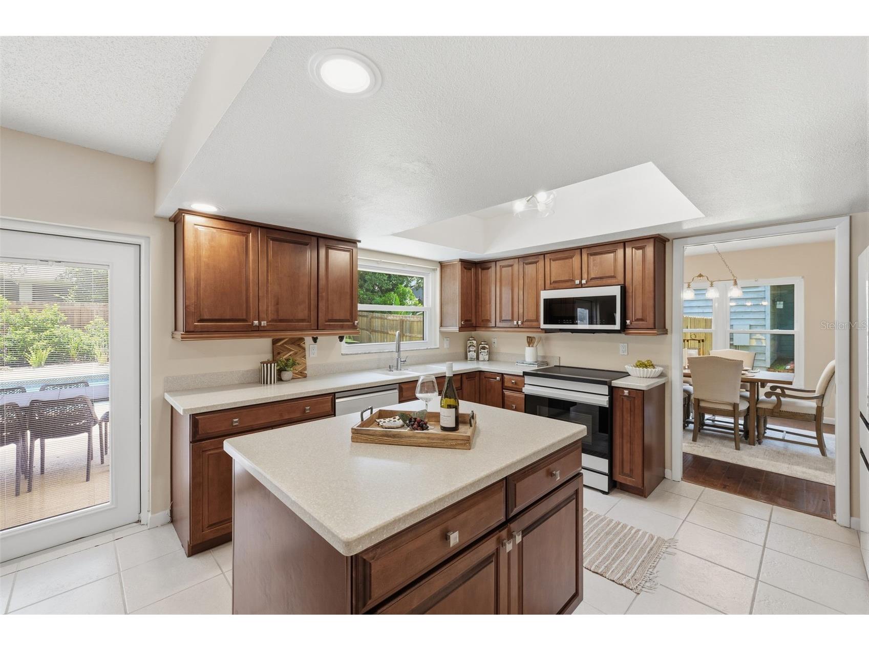 11007 Theresa Arbor Drive Tampa FL 33617 TB8529899 image13