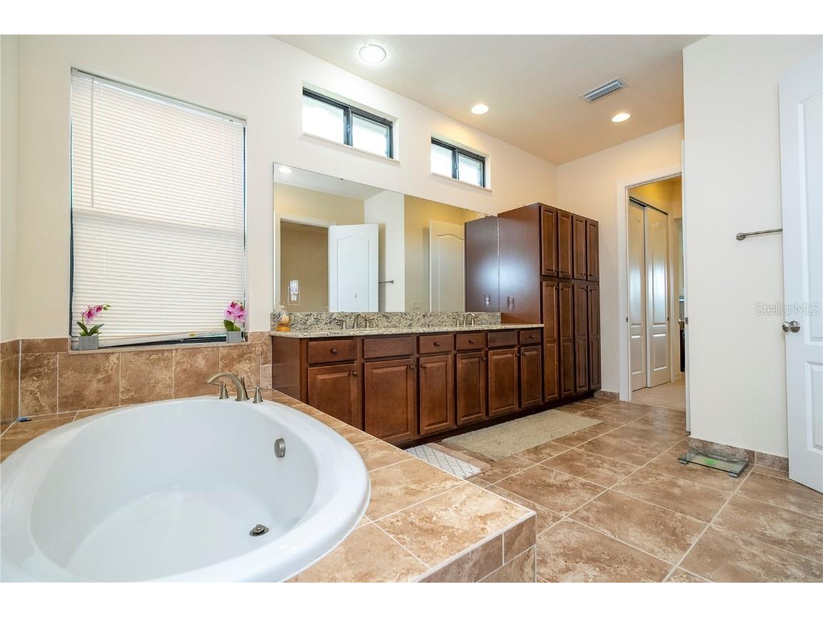 11009 Mobberley Circle Orlando FL 32832 O6324736 image53