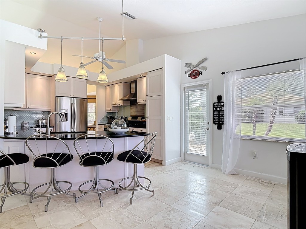 11009 Woodland Waters Boulevard Weeki Wachee FL 34613 - TOOKE SHORE LAKE TB8422112 image19