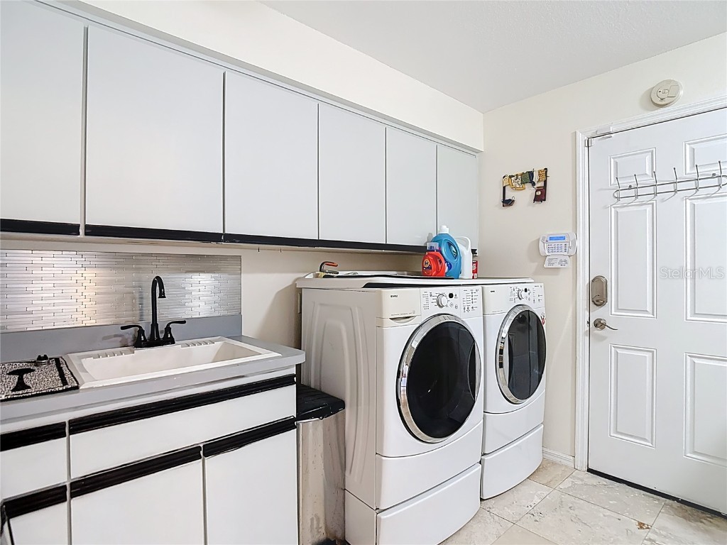 11009 Woodland Waters Boulevard Weeki Wachee FL 34613 - TOOKE SHORE LAKE TB8422112 image46