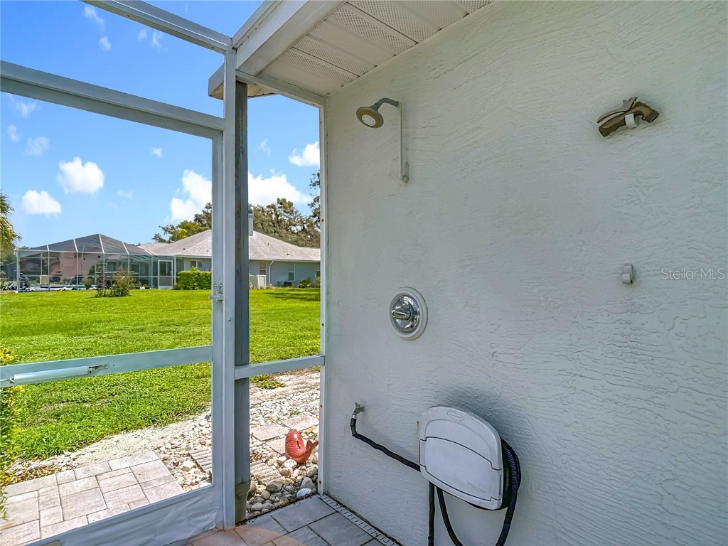 11009 Woodland Waters Boulevard Weeki Wachee FL 34613 - TOOKE SHORE LAKE TB8422112 image60