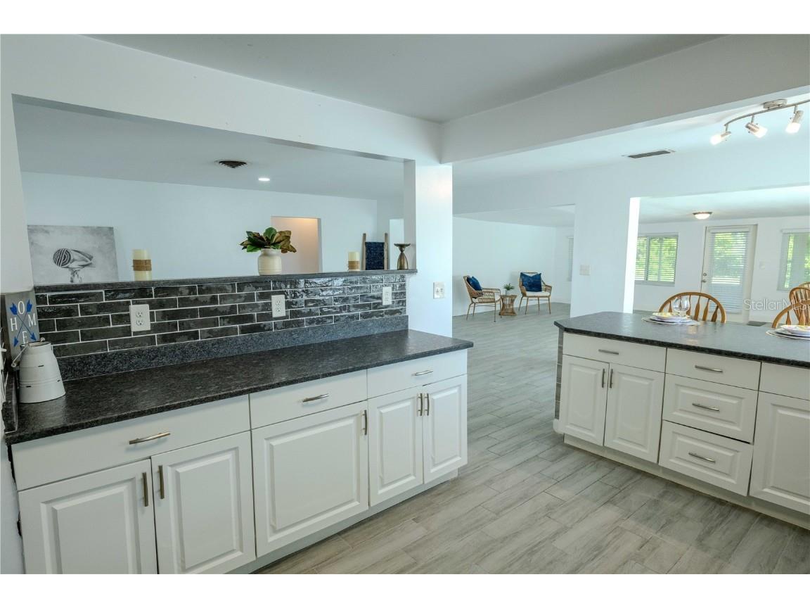 1101 28th Avenue S Saint Petersburg FL 33705 - LAKE MAGGIORE TB8417923 image10