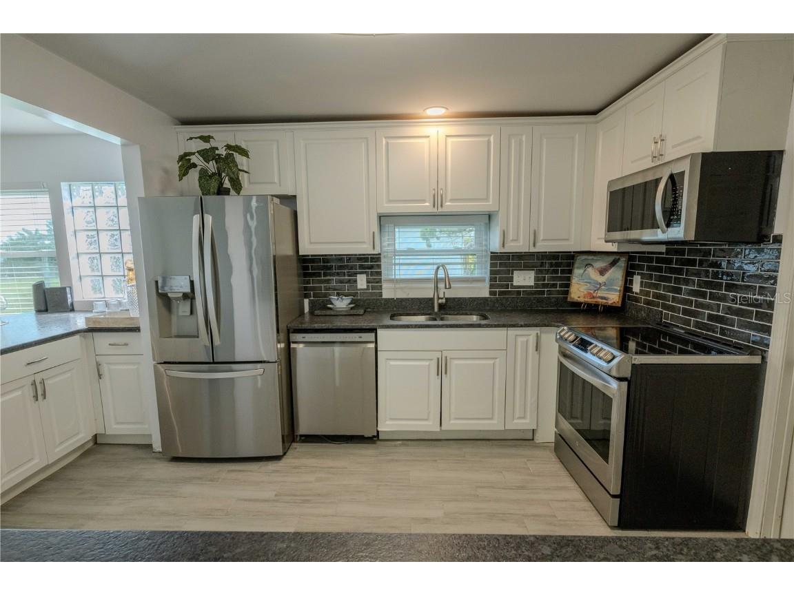 1101 28th Avenue S Saint Petersburg FL 33705 - LAKE MAGGIORE TB8417923 image11