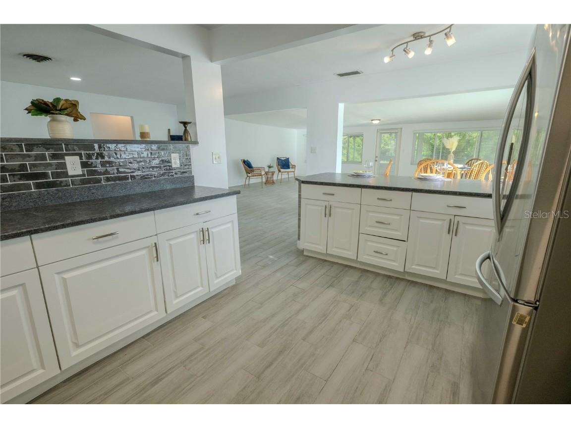 1101 28th Avenue S Saint Petersburg FL 33705 - LAKE MAGGIORE TB8417923 image12