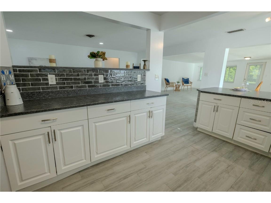 1101 28th Avenue S Saint Petersburg FL 33705 - LAKE MAGGIORE TB8417923 image14