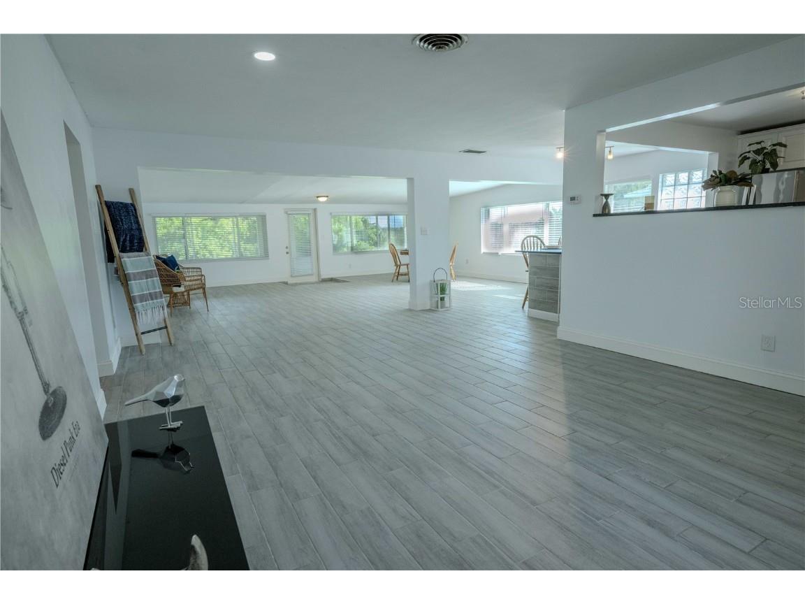 1101 28th Avenue S Saint Petersburg FL 33705 - LAKE MAGGIORE TB8417923 image7