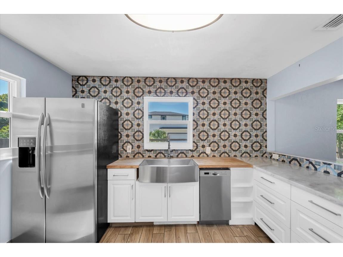 1101 28th Street N Saint Petersburg FL 33713 TB8420194 image10