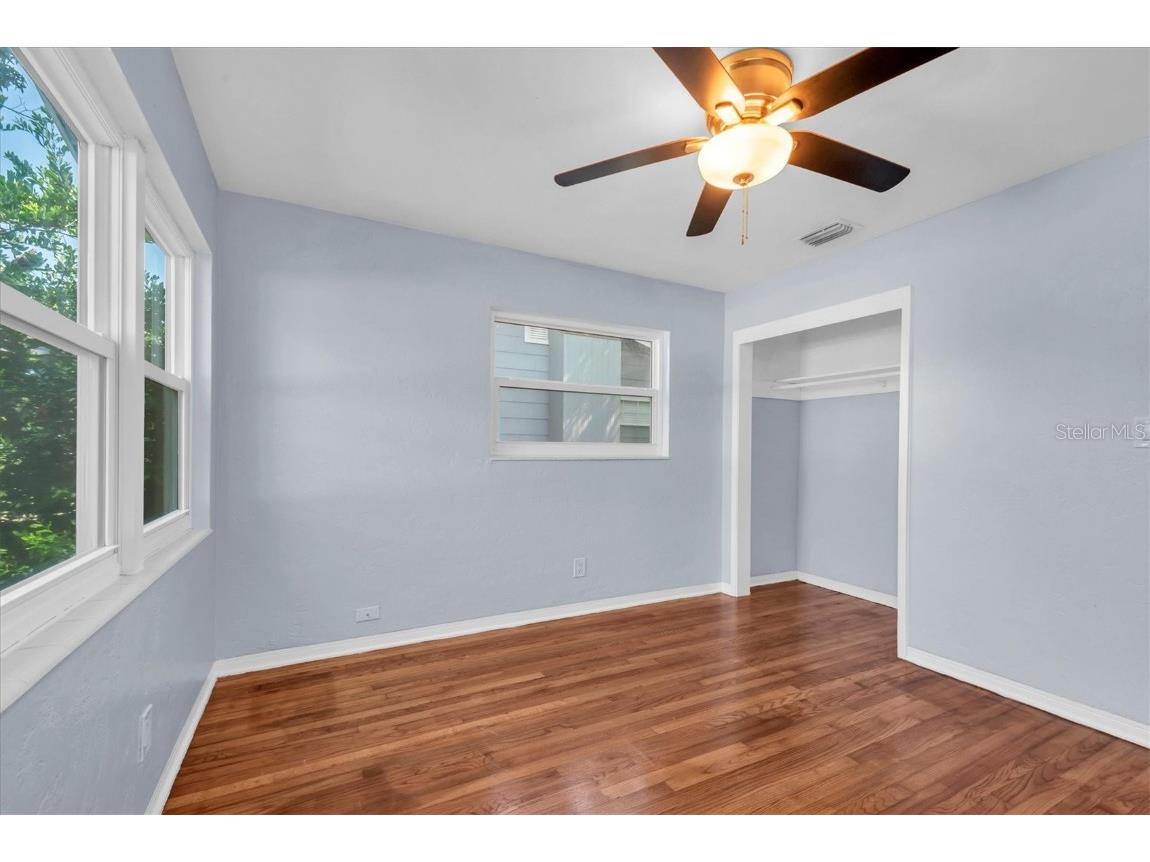 1101 28th Street N Saint Petersburg FL 33713 TB8420194 image16