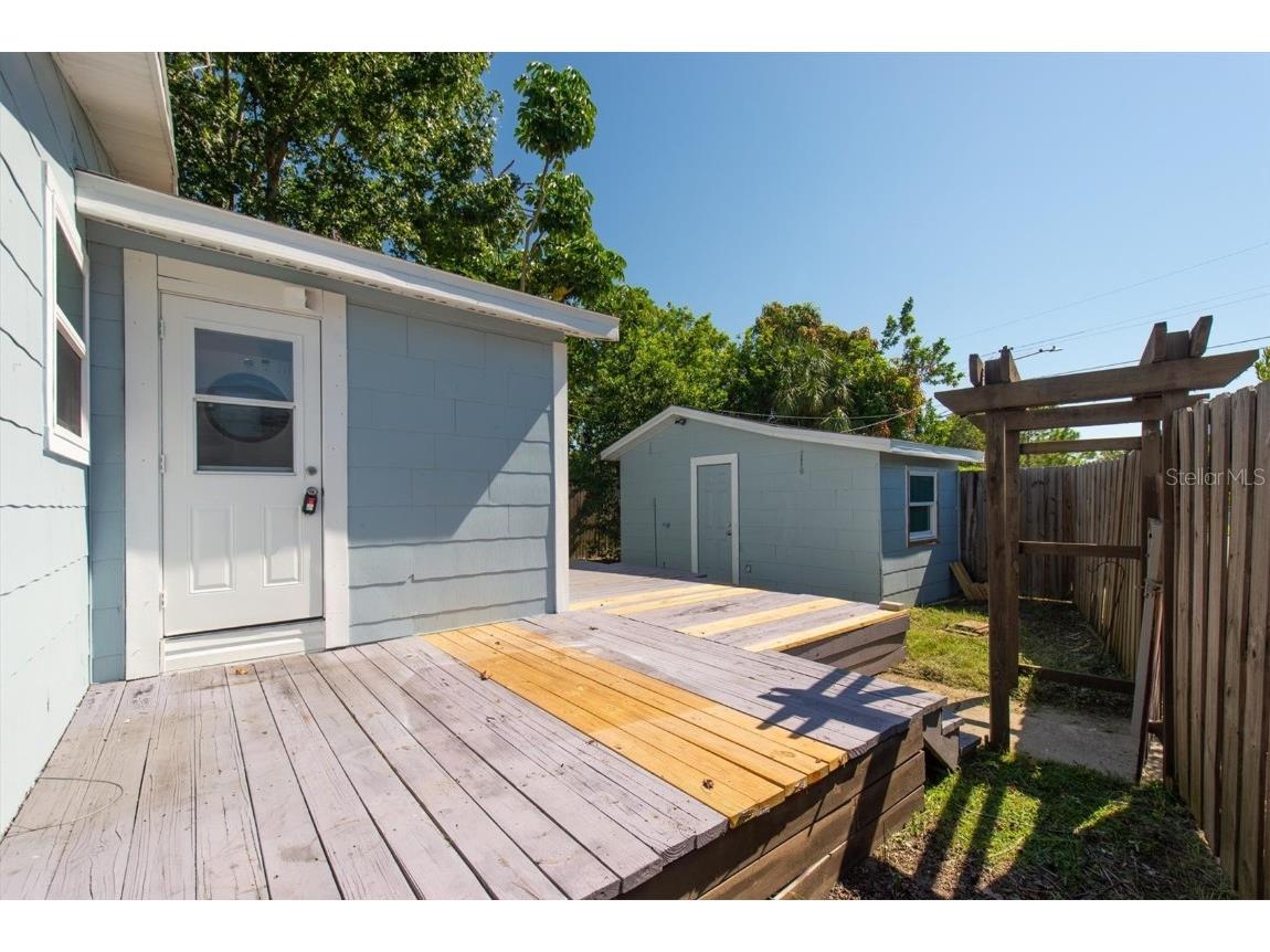 1101 28th Street N Saint Petersburg FL 33713 TB8420194 image23