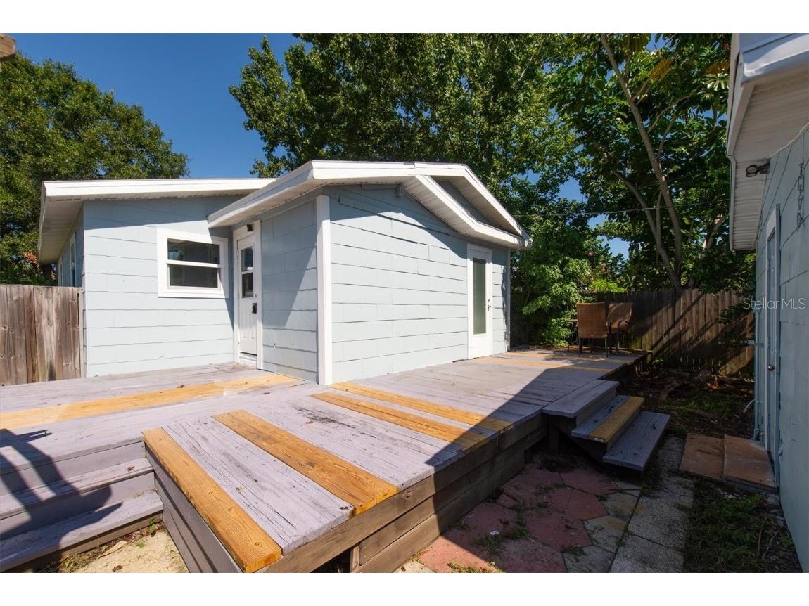 1101 28th Street N Saint Petersburg FL 33713 TB8420194 image24