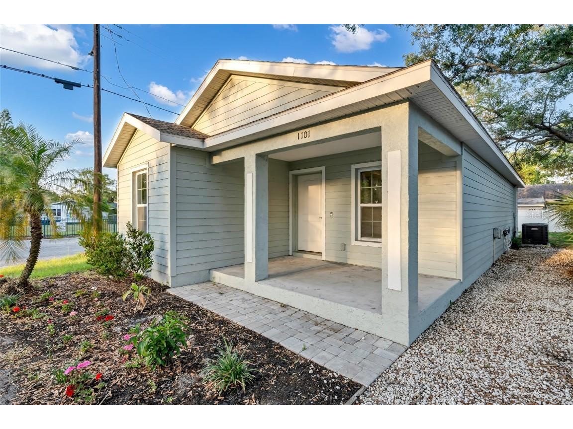 1101 2nd Street W Bradenton FL 34205 T3519999 image1