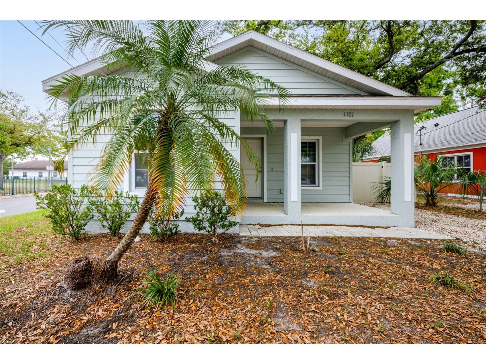 1101 2nd Street W Bradenton FL 34205 A4686799 image1