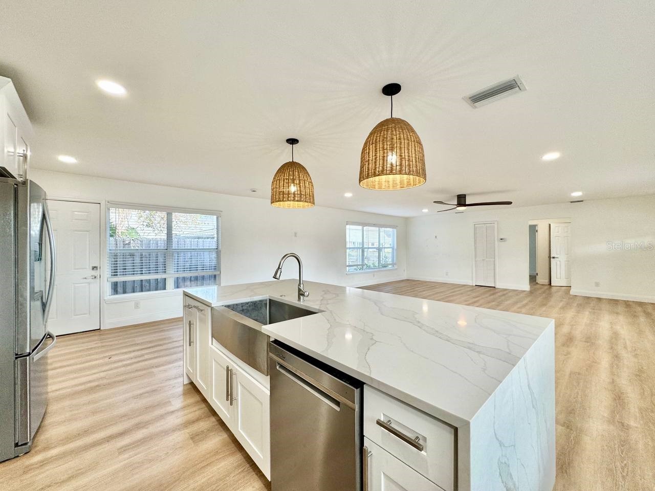 1101 46th Street N Saint Petersburg FL 33713 TB8482285 image11