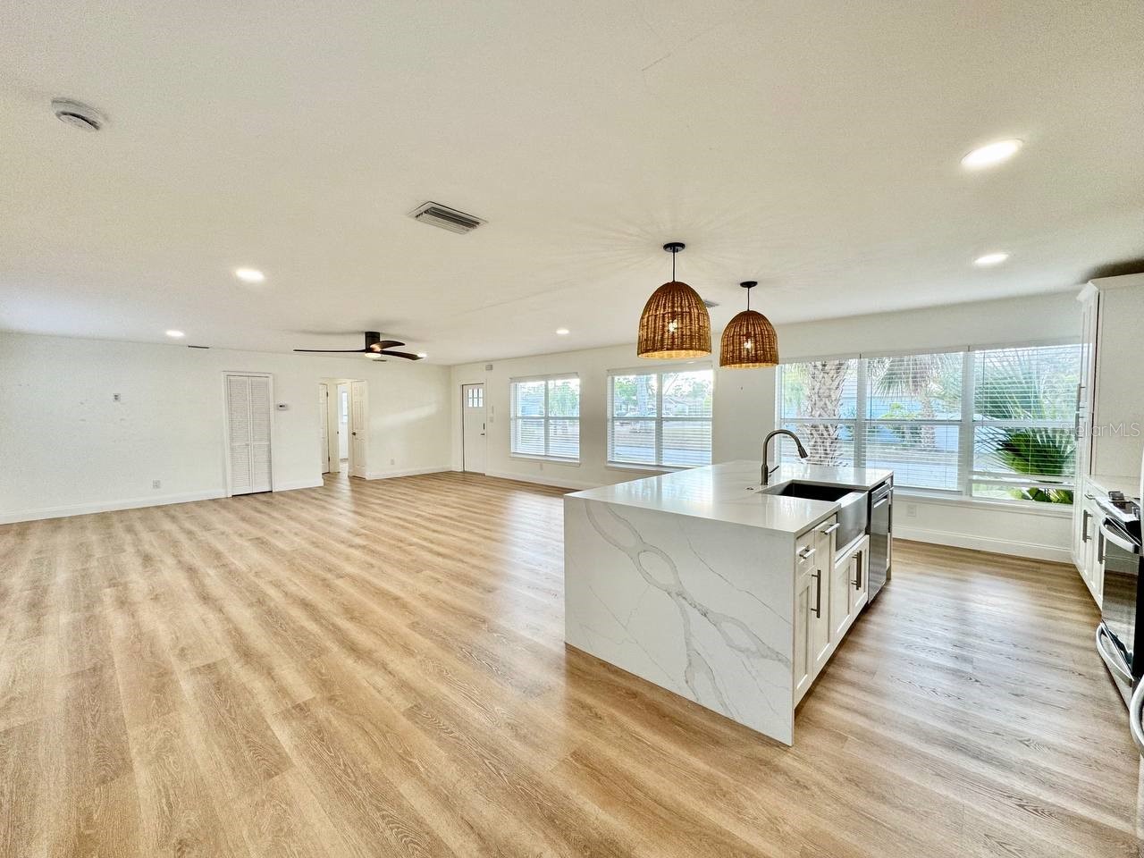 1101 46th Street N Saint Petersburg FL 33713 TB8482285 image6
