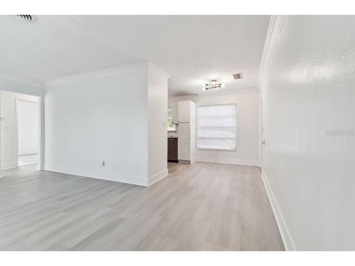 1101 75th Avenue N Saint Petersburg FL 33702 TB8441881 image12