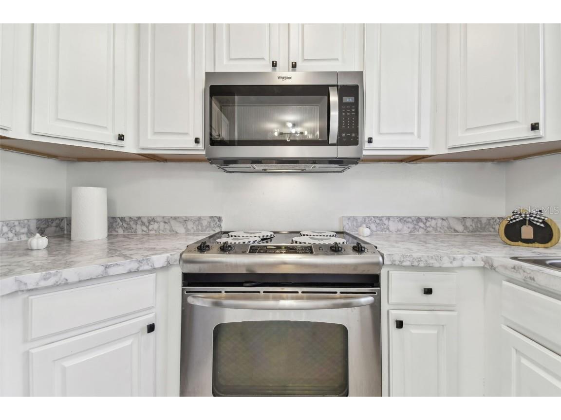 1101 75th Avenue N Saint Petersburg FL 33702 TB8441881 image20