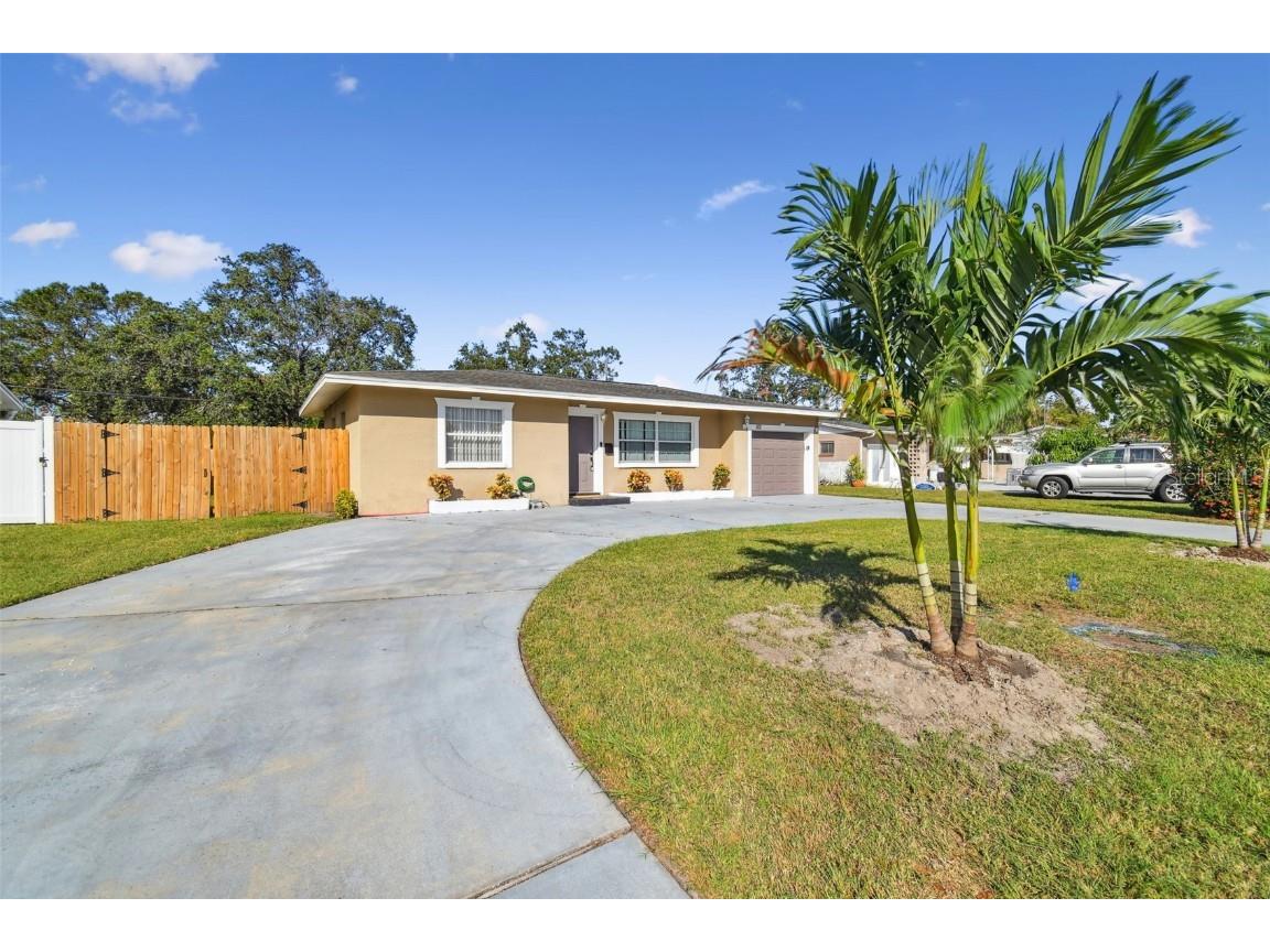1101 75th Avenue N Saint Petersburg FL 33702 TB8441881 image3