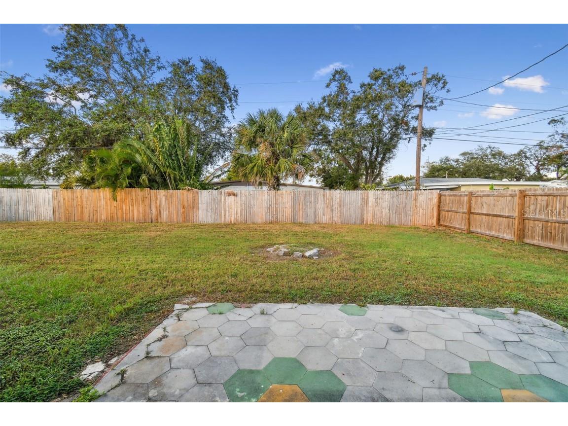1101 75th Avenue N Saint Petersburg FL 33702 TB8441881 image38
