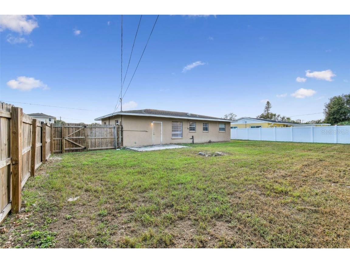 1101 75th Avenue N Saint Petersburg FL 33702 TB8441881 image40