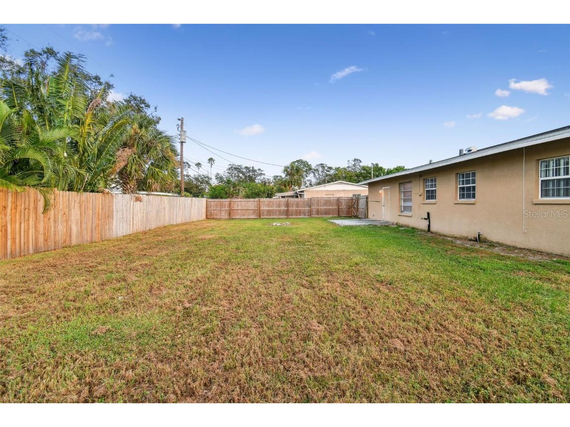1101 75th Avenue N Saint Petersburg FL 33702 TB8441881 image43