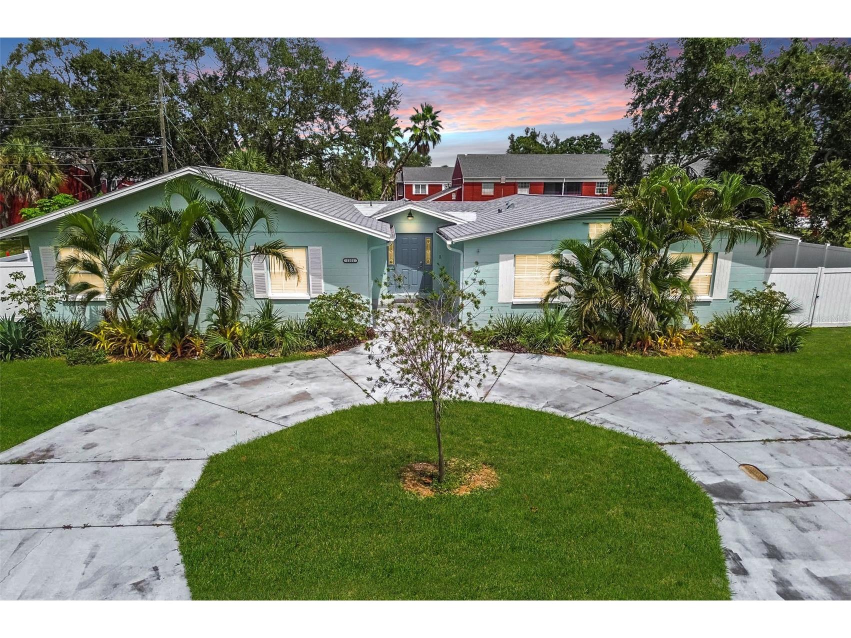 1101 81st Avenue N Saint Petersburg FL 33702 - TINNEY CREEK TB8425001 image1