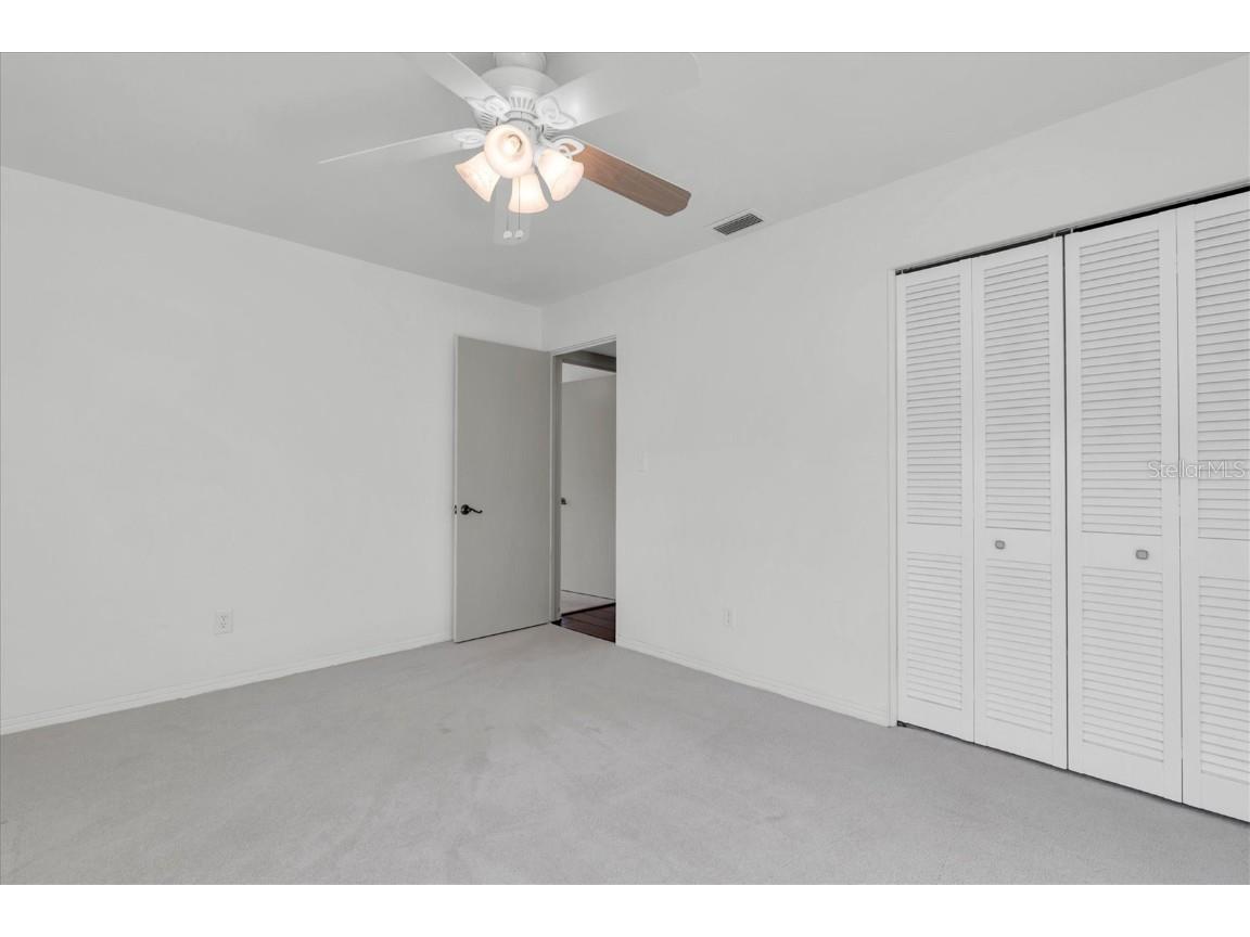 1101 87th Avenue N Saint Petersburg FL 33702 TB8442179 image38