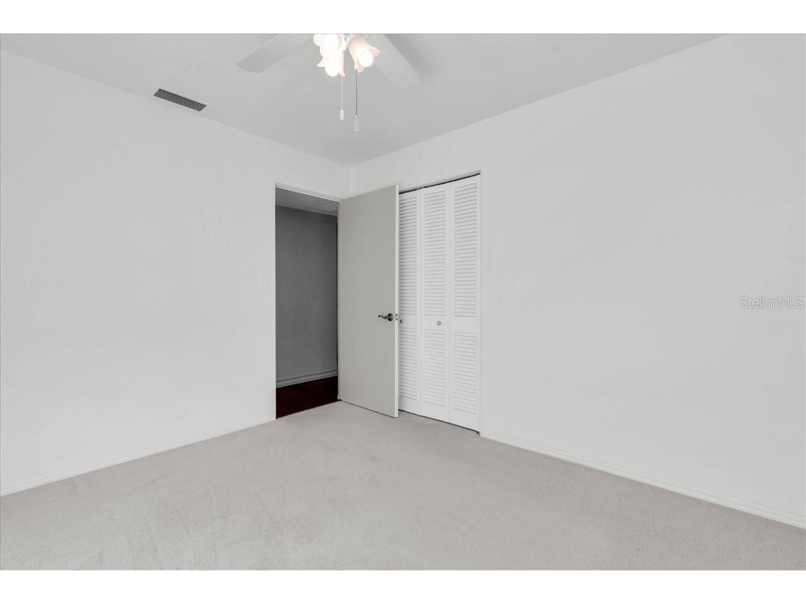 1101 87th Avenue N Saint Petersburg FL 33702 TB8442179 image42