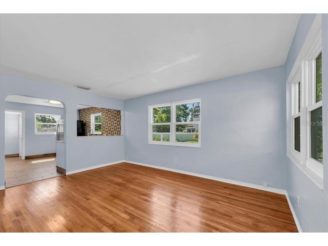 1101 A 28th Street N Saint Petersburg FL 33713 TB8445704 image8