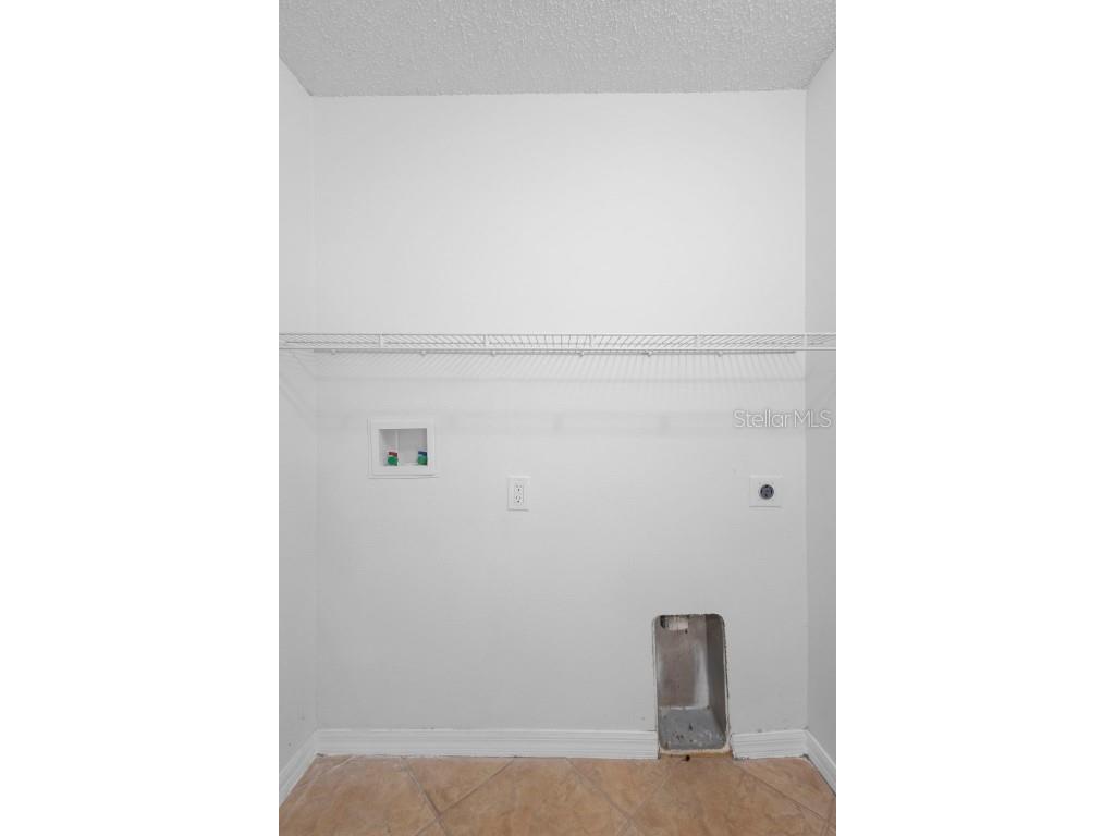 1101 Cambourne Drive Kissimmee FL 34758 V4945303 image63