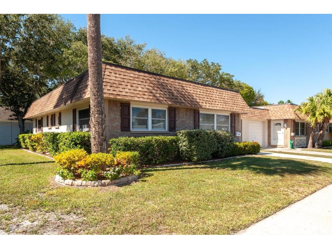 1101 Cara Drive #1101 Largo FL 33771 U8218188 image1