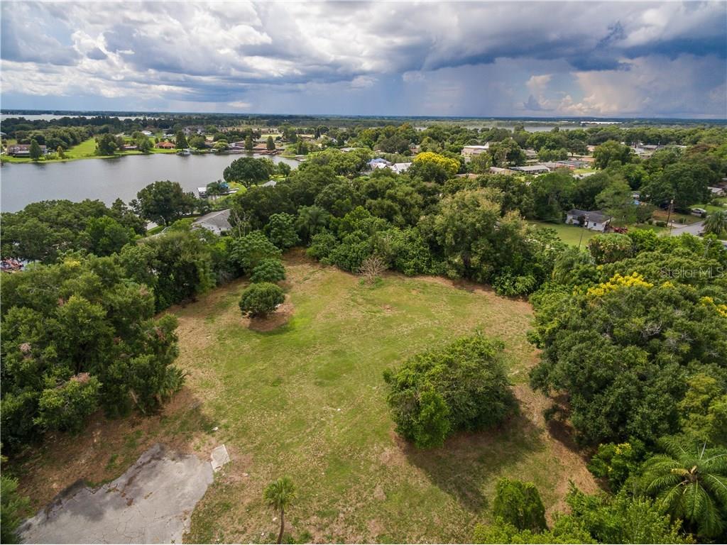 1101 Cypress Gardens Boulevard Winter Haven FL 33884 P4712420 image9