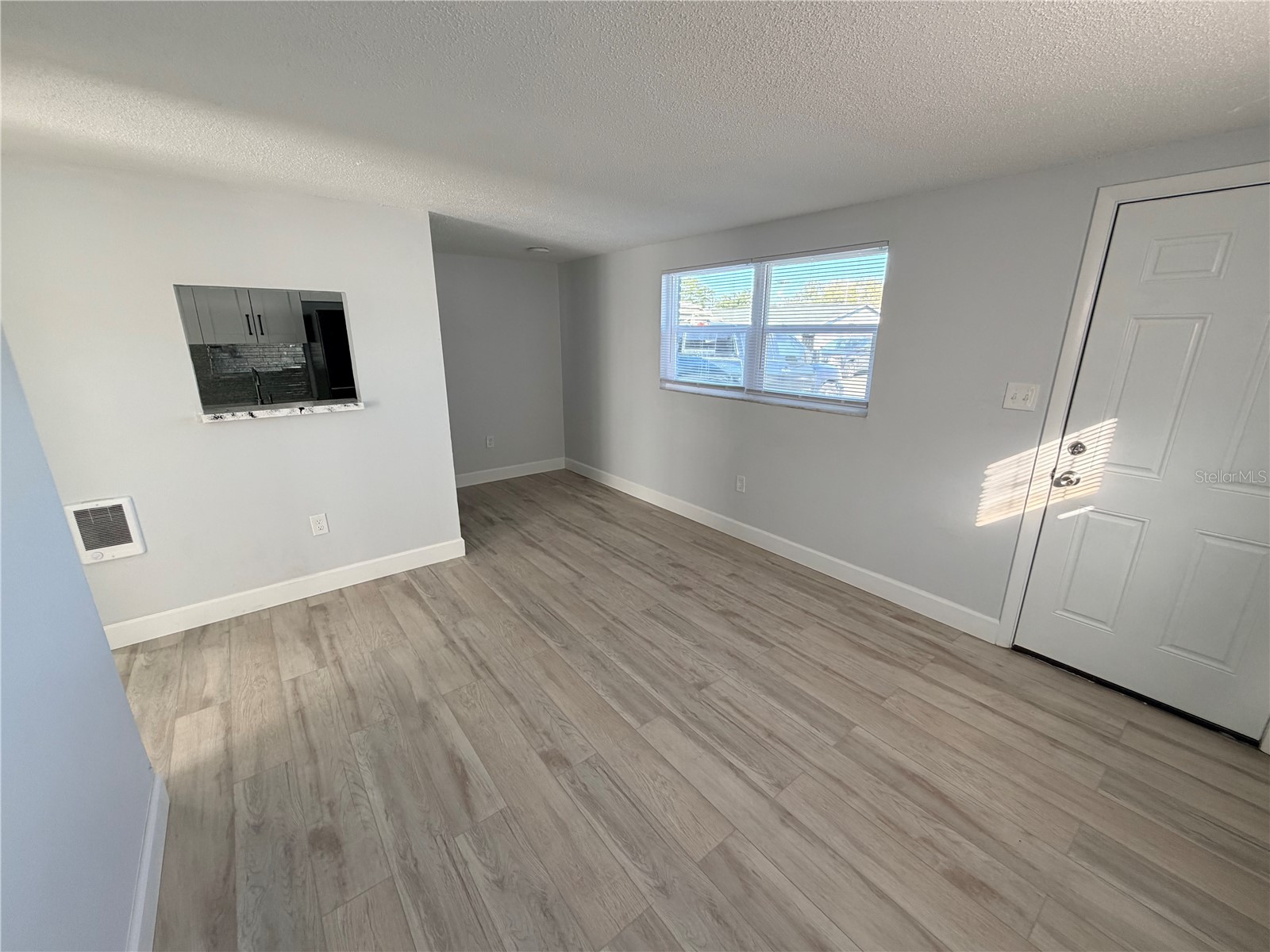 1101 E 140th Avenue Tampa FL 33613 TB8472310 image4