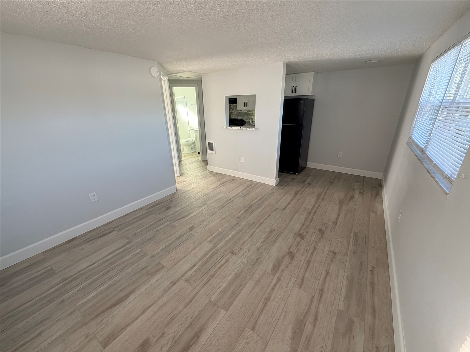 1101 E 140th Avenue Tampa FL 33613 TB8472310 image5