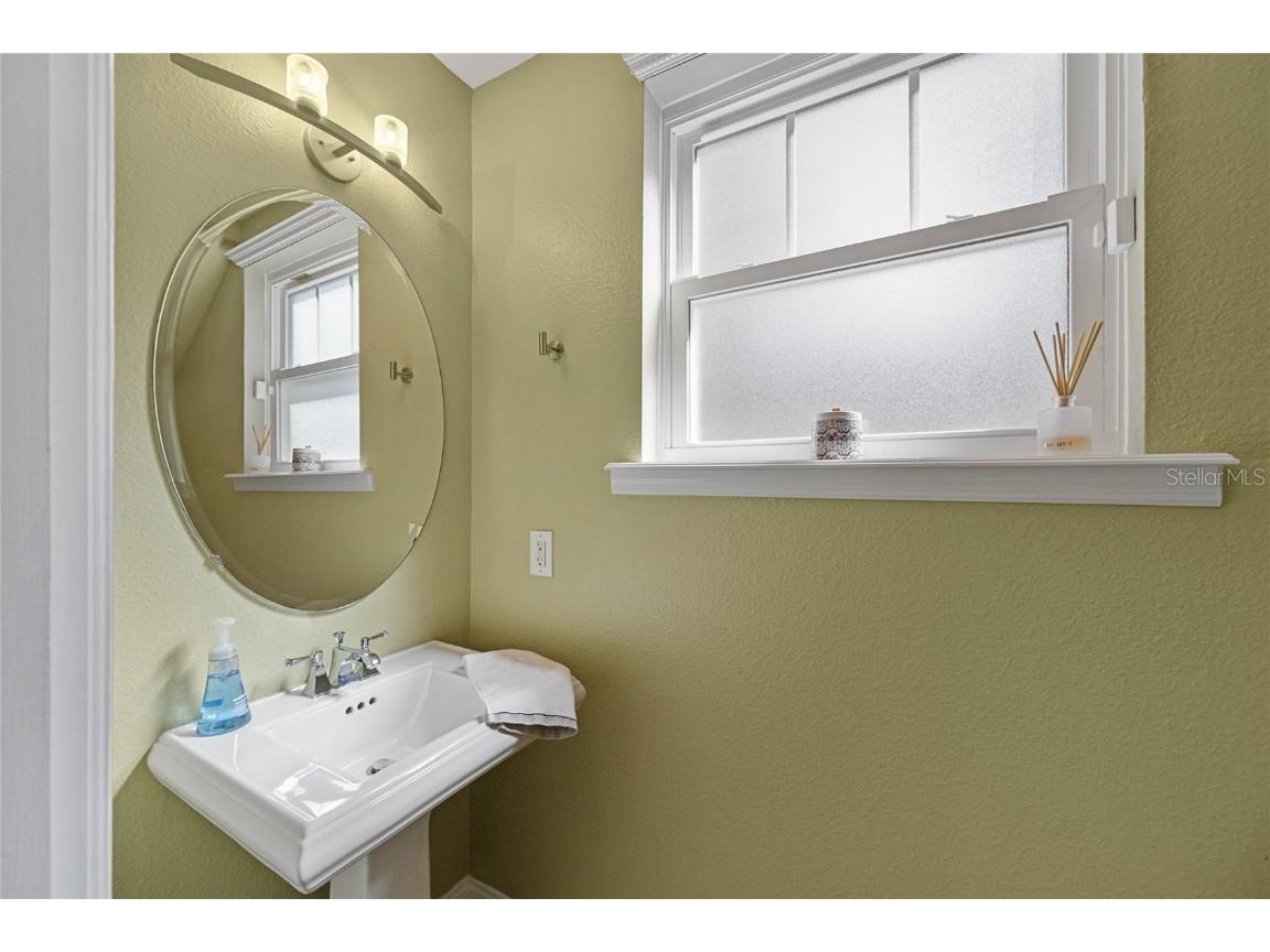 1101 Elmwood Street #1101 Orlando FL 32801 O6352918 image19