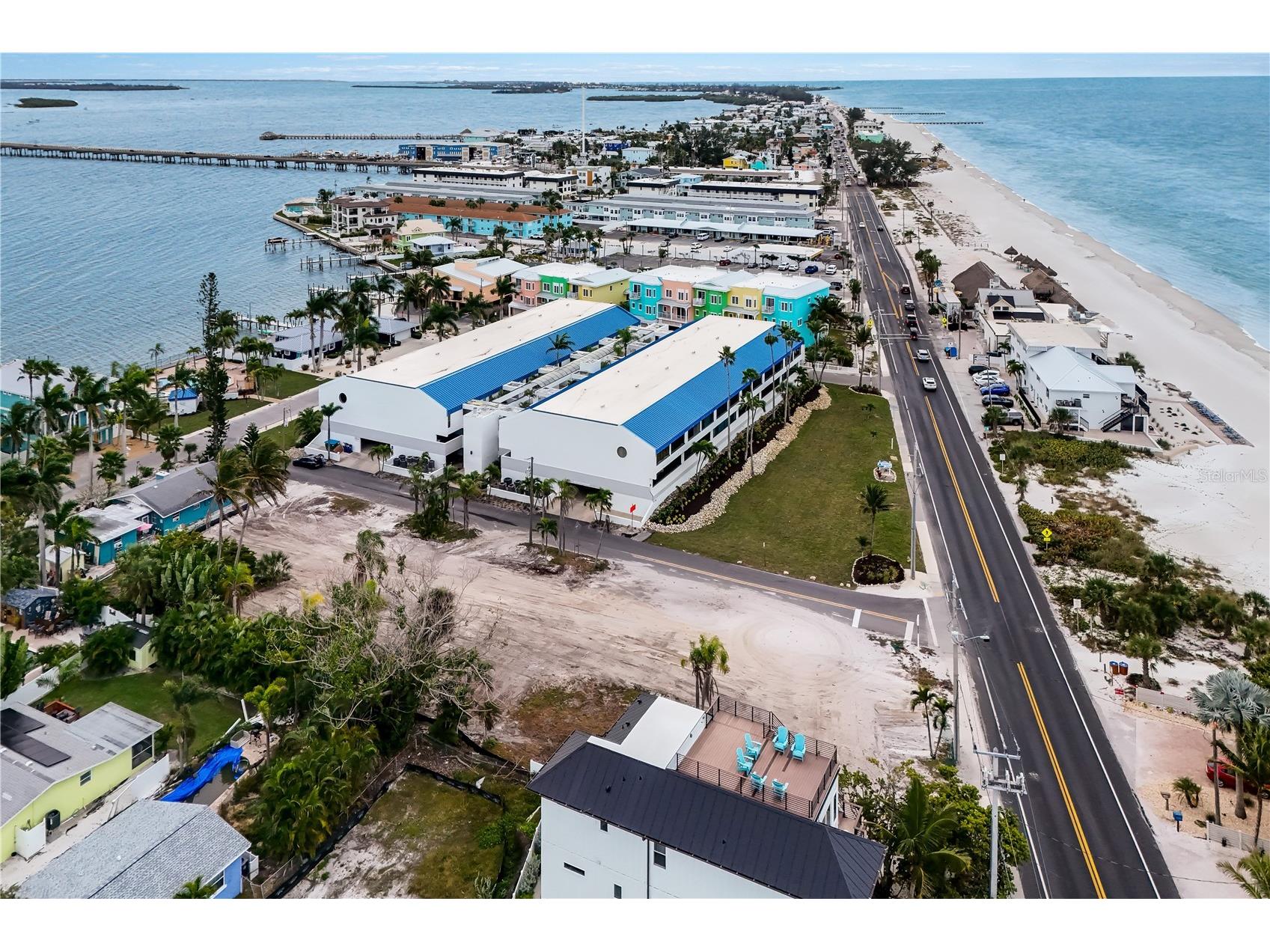 1101 Gulf Drive N Bradenton Beach FL 34217 A4676896 image4