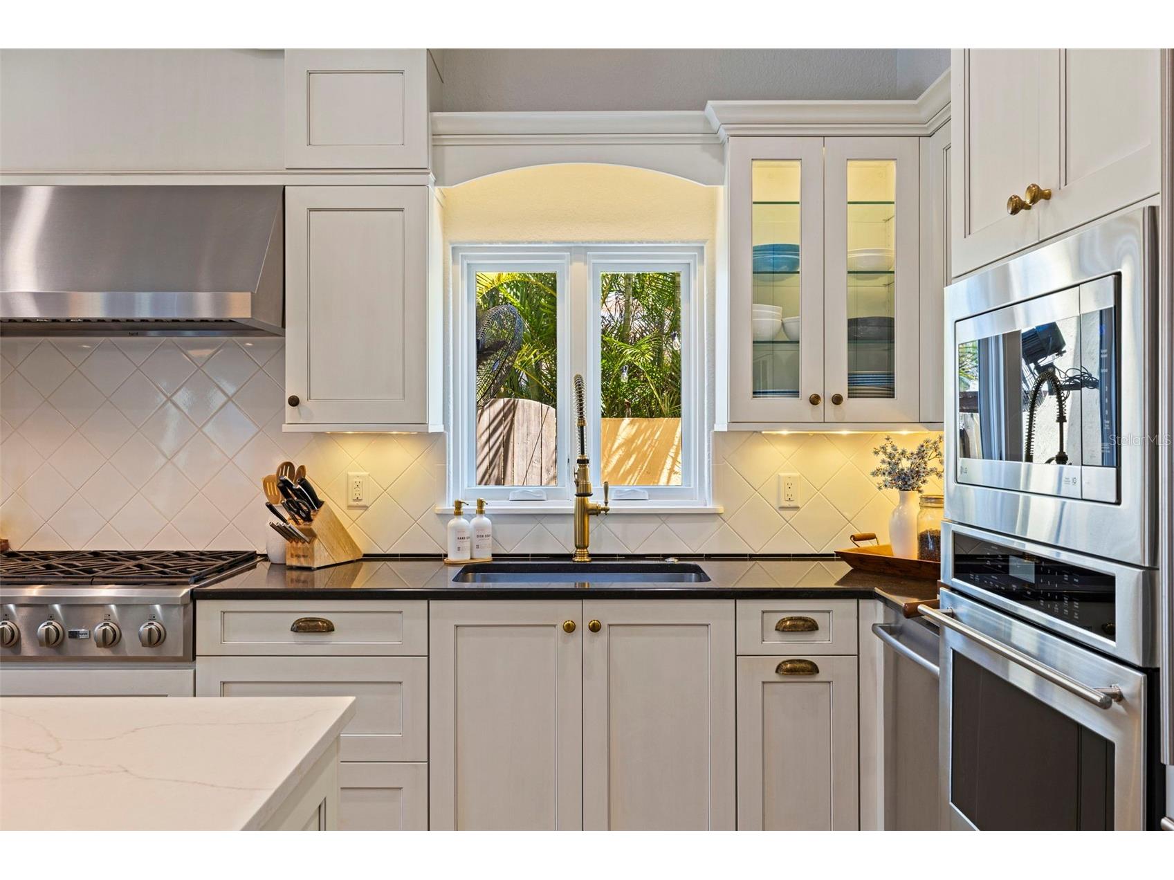 1101 Jungle Avenue N Saint Petersburg FL 33710 TB8506588 image22