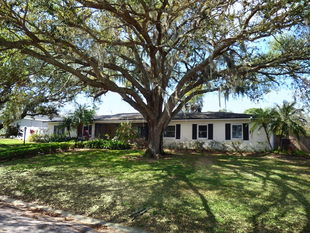 1101 King Arthur Court Valrico FL 33594 TB8350241 image1