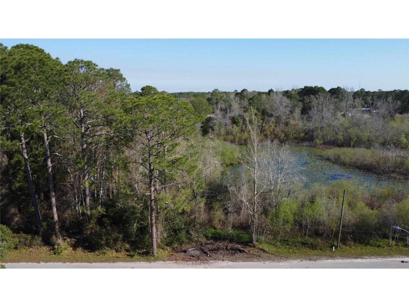 1101 NE 2nd Street Carrabelle FL 32322 A4605899 image1