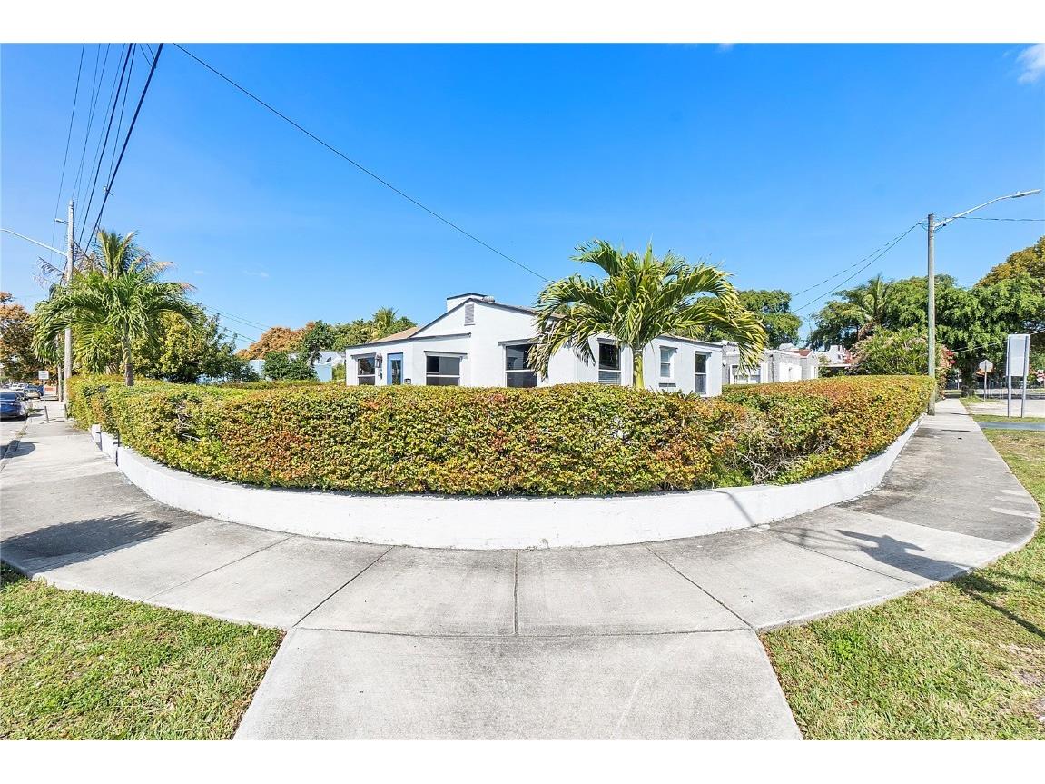 1101 NW 30th Street Miami FL 33127 O6092534 image1