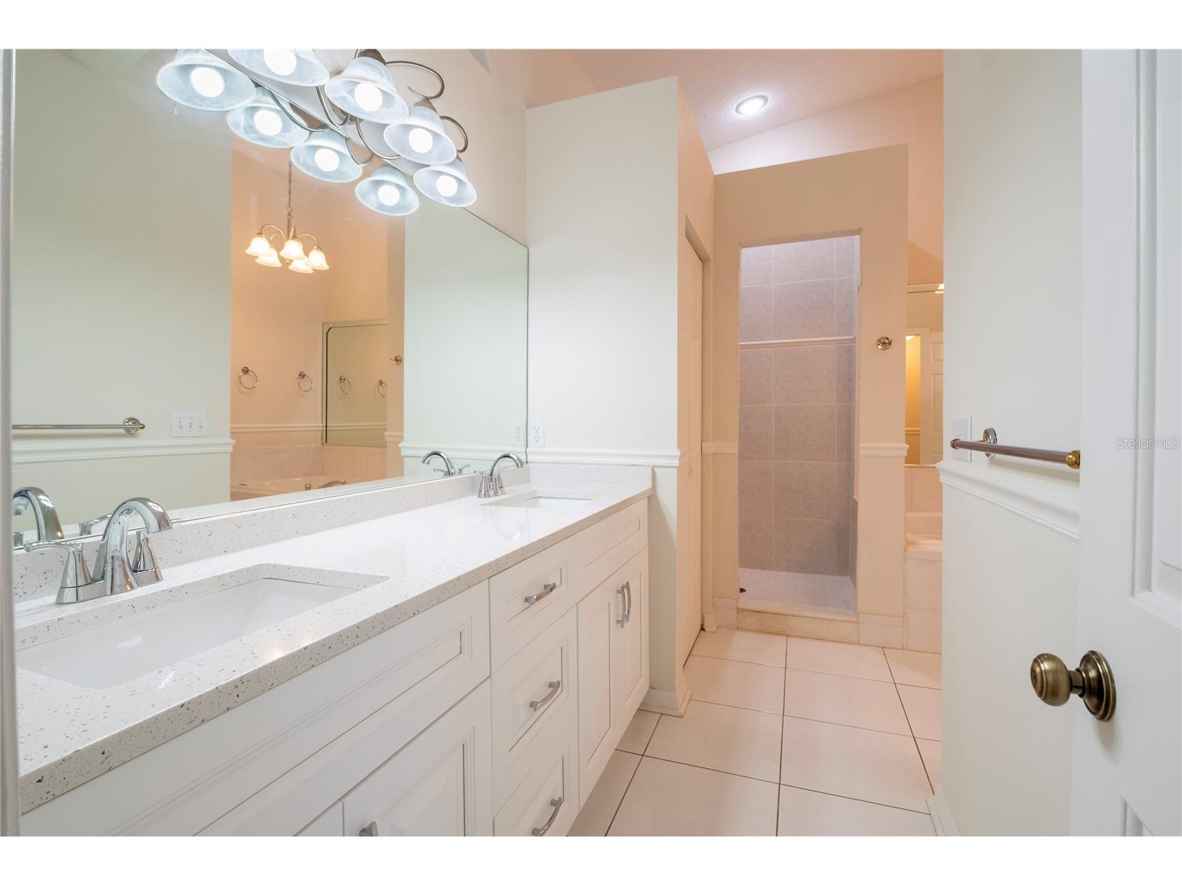1101 Pinellas Bayway S #206 Tierra Verde FL 33715 TB8484308 image25