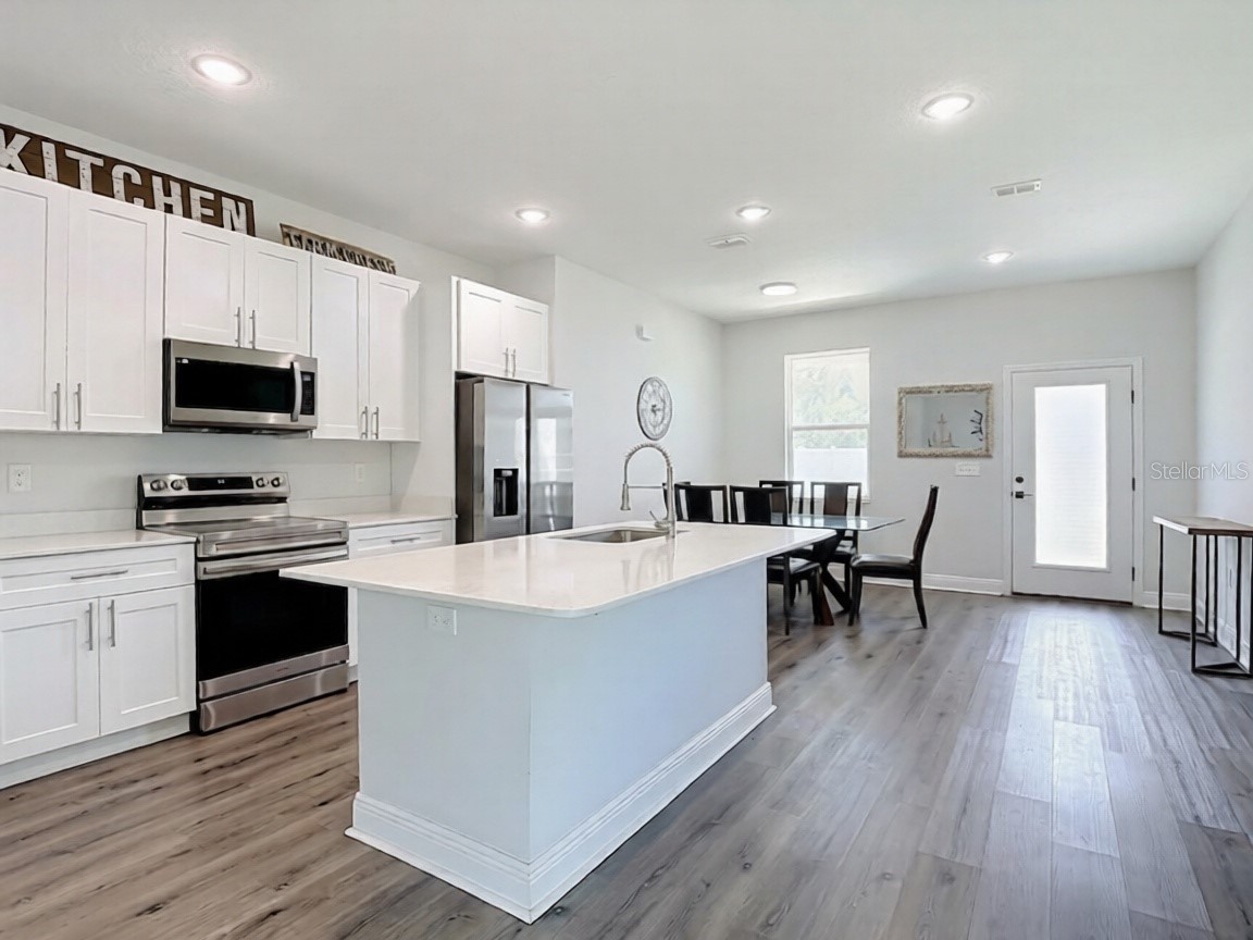 1101 Saint Tropez Court Kissimmee FL 34759 TB8525627 image3