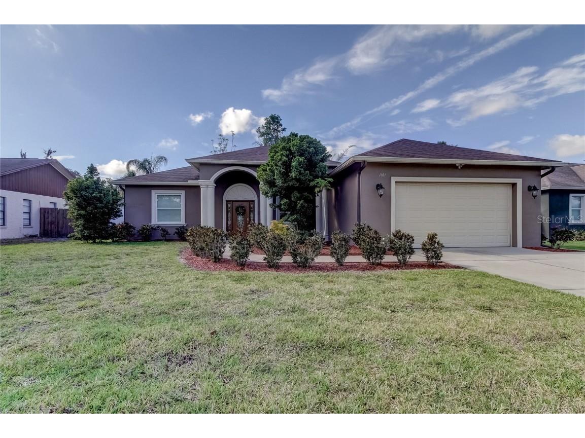 1101 Sandalwood Drive Plant City FL 33563 T3442875 image1