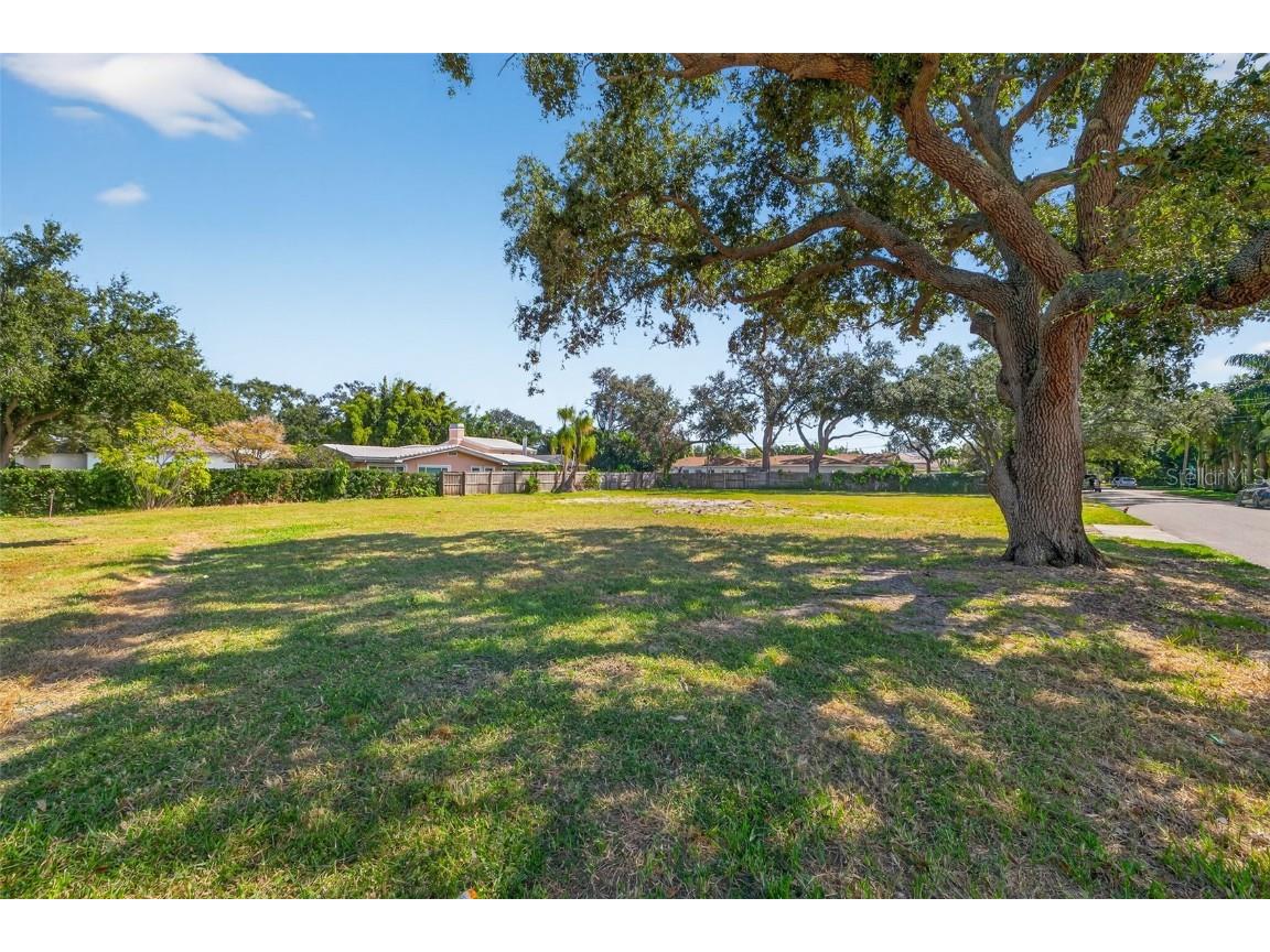 1101 Snell Isle Boulevard NE Saint Petersburg FL 33704 TB8440472 image8