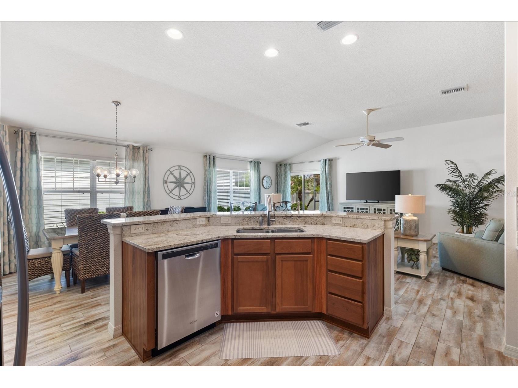 1101 Southern Sun Drive The Villages FL 32162 G5112809 image10