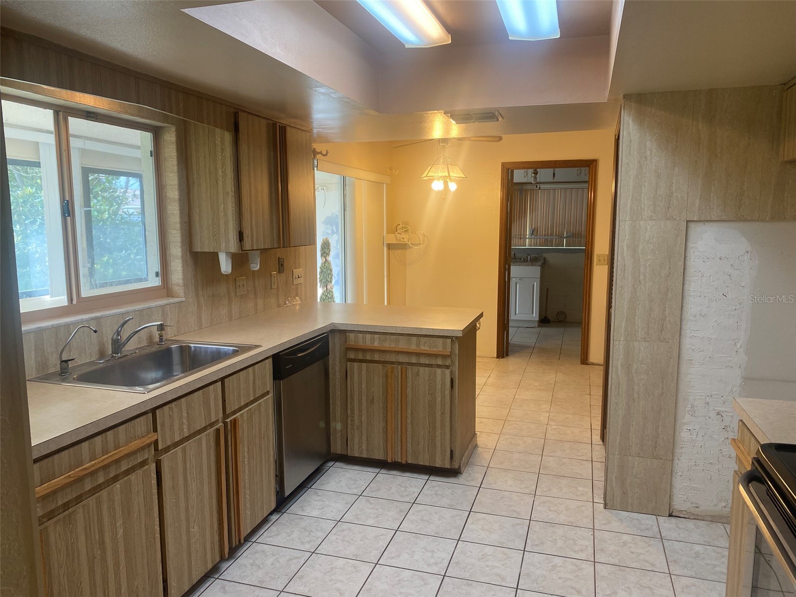 1101 Stillwater Avenue Deltona FL 32725 O6418823 image9