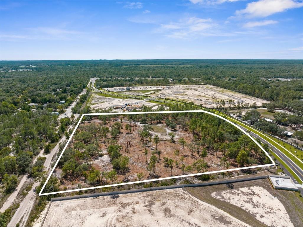 11011 Bourassa Boulevard Weeki Wachee FL 34613 W7868031 image35