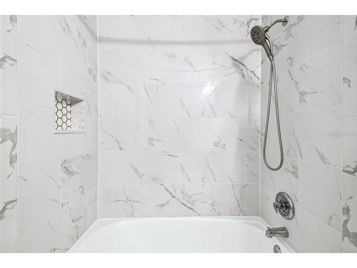 11013 Laurel Brook Court Riverview FL 33569 TB8428456 image41